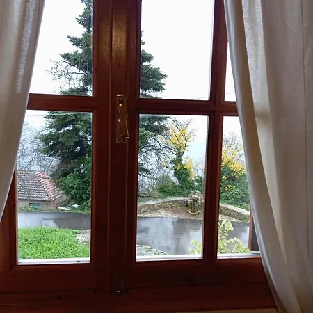 Golden Hearth Mountain Ano Trikala
