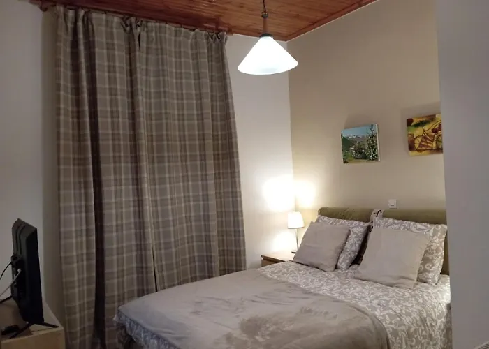 Chalet Golden Hearth Mountain