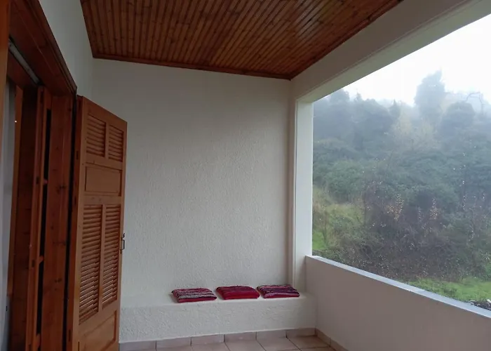 Chalet Golden Hearth Mountain